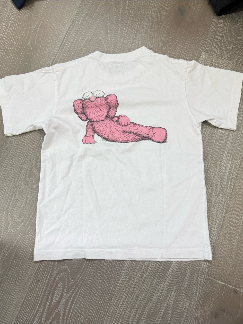 Uniqlo Kaws youth t-shirt 9-10